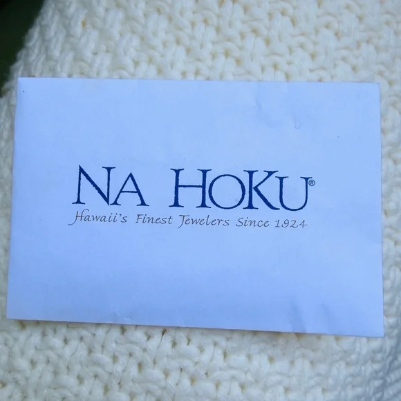 Tahitian Black Pearl Pendant Necklace w/ Diamond & Koa Wood Bail - Picture 7 of 7